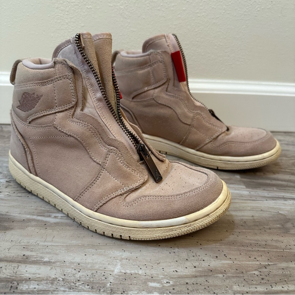 Nike Women's Air Jordan 1 High Zip Particle Beige PinkBronze AQ3742-205 Size 6.5